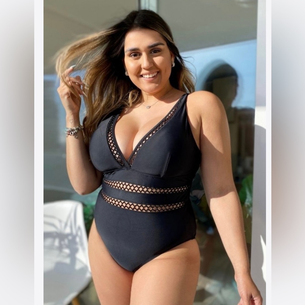 Meet.Curve Black Lattice Plunge V neck One Piece Swimsuit
